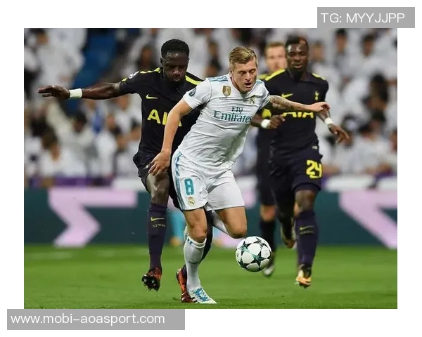 克罗斯盛赞皇马为世界顶级俱乐部伯纳乌球场无可匹敌